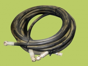 出料門(mén)油管